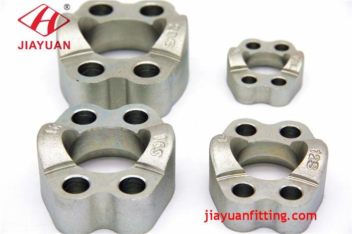 SAE 6000 Flange